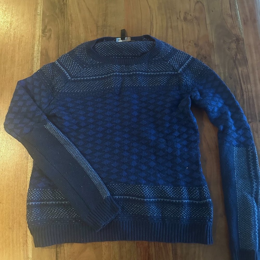 BCBG Navy Wool Cashmere Blend Fair Isle Sweater